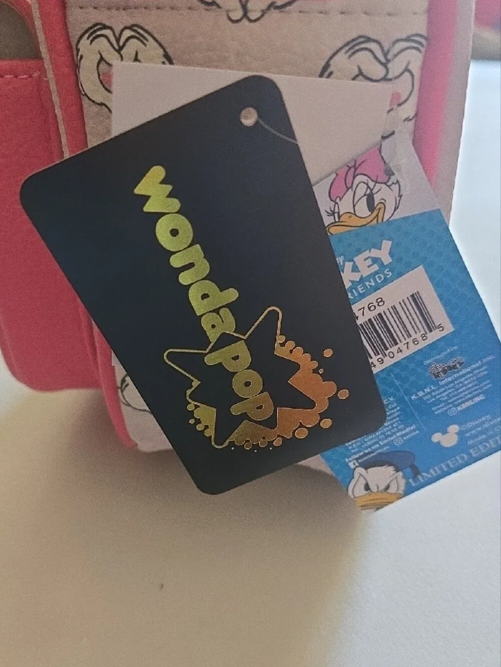 Wondapop cute pink